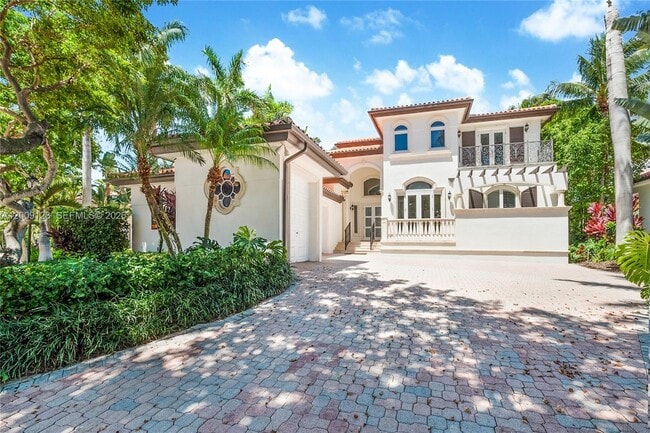 Building Photo - 13680 Deering Bay Dr