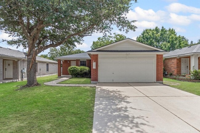 Photo - 200 Stanford Dr