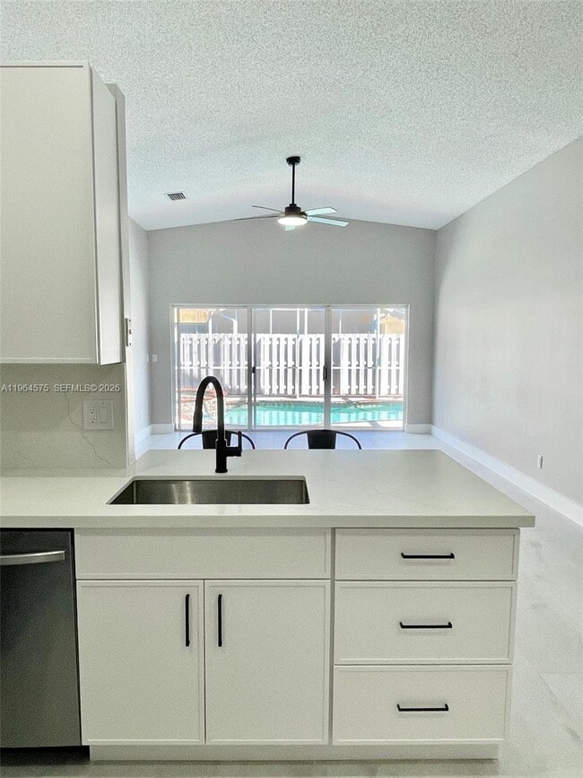 Photo - 1748 SW 108th Way