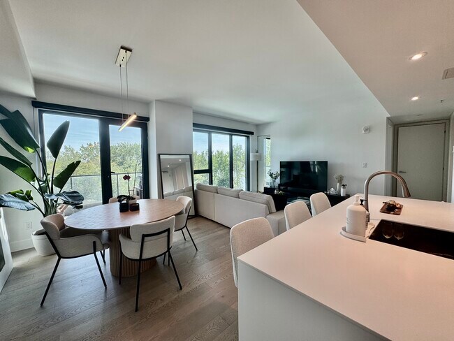 Photo - 900 Rue André Prévost Unit #508 - 2 bed 2 bath