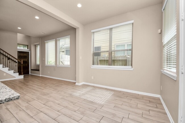 Photo - 4220 Merry Mill Dr