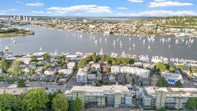 Photo - Portal Condominiums ~ Queen Anne Unit A104