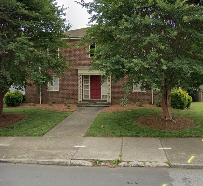 Building Photo - 610 W Second St Unit 610 W Second St. A Rental