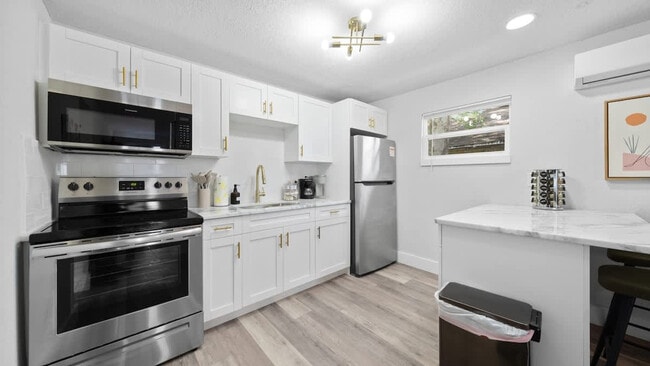 Photo - 1007 E Comanche Ave Unit ID1271933P