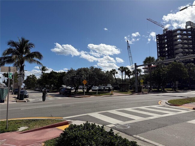 Photo - 3588 Collins Ave Unit 404