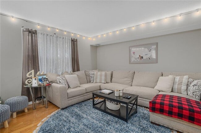 Photo - 3524 W Shore Rd Unit 505