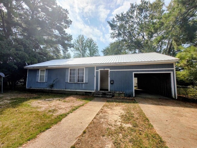 Building Photo - 304 Ingram St Rental