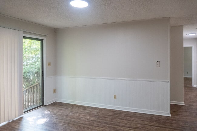 Photo - 1409 Lehigh Dr