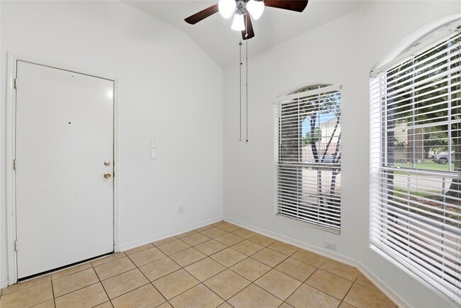 Photo - 18427 Grove Brook Ln