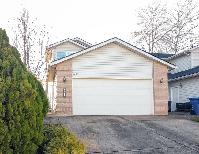 Photo - 6935-6937-6937 Ridgetop Dr NE Apartment Unit 6935