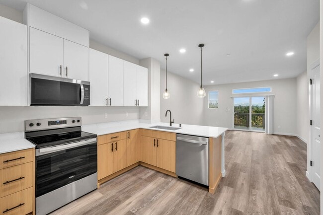 Photo - Brand New Luxury Townhomes in North Lynnwood!