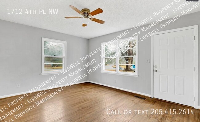 Photo - 1712 4th Pl NW