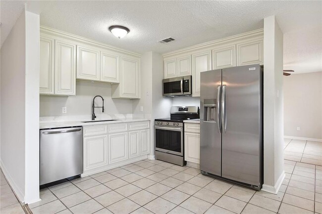 Photo - 2808 Pritchard Rd