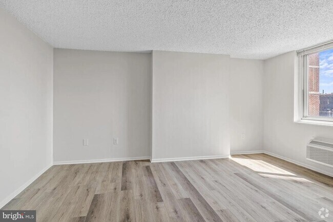 Building Photo - 1500 Locust St Unit 1B-3104 Rental