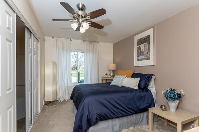 1HAB, 1BA - Timber Ridge Apartments