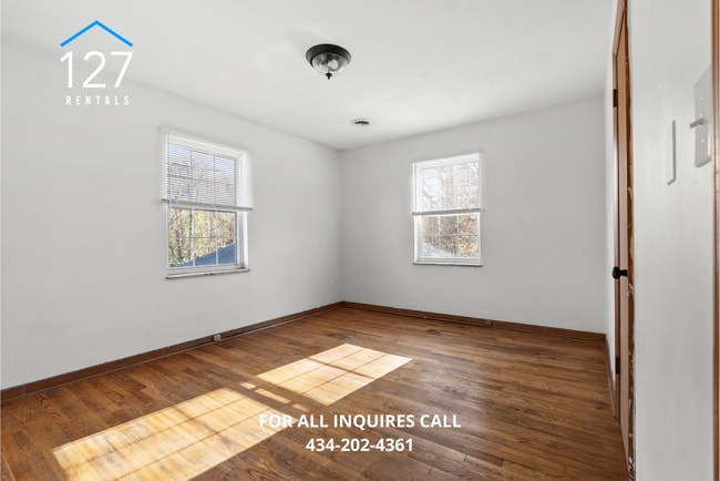 2 Bedroom Apartment in Great Location