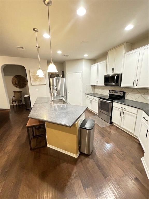 Photo - 11017 Kirkoswald Rd