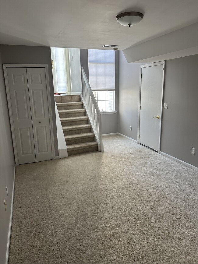 Photo - 49467 Pointe Xing