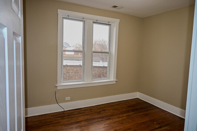 Photo - 1431 S Tripp Ave