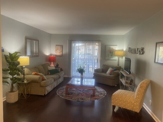 Photo - 555 N Dupont Ave Unit 94