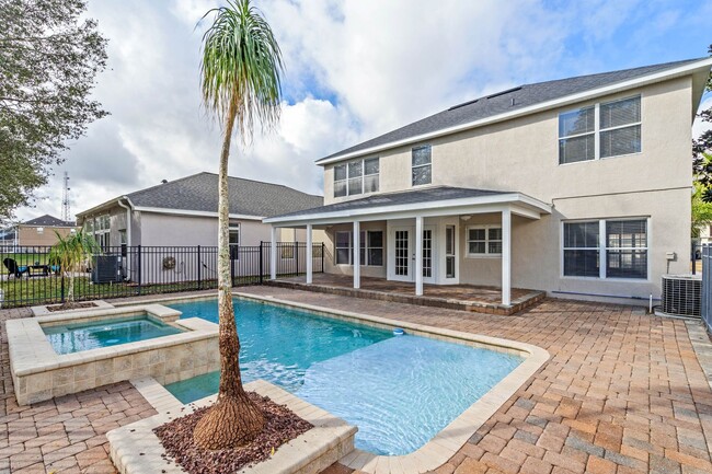 Photo - HUNTINGTON POINTE - 4 bd • 2.5 ba • 2,142 ...
