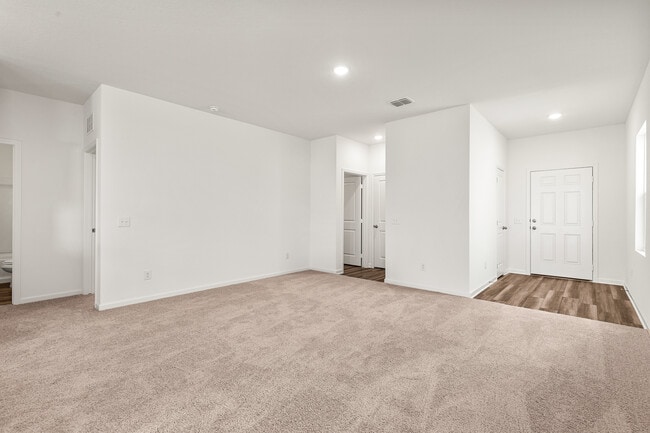 Photo - 927 Middlebury Farms