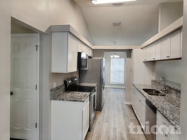 Photo - 4518 Saddle Creek Pl