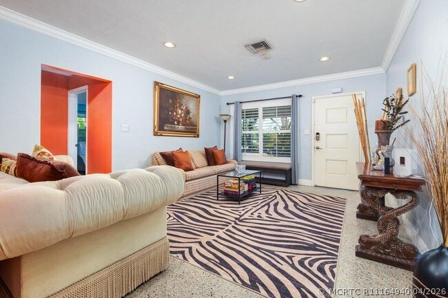 Photo - 145 SE 3rd Ave