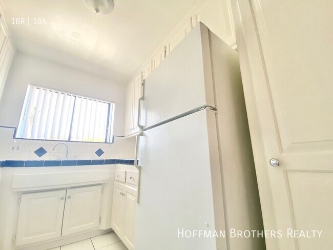 Photo - 1220 Cole Pl Los Angeles, CA 90038 Unidad 6