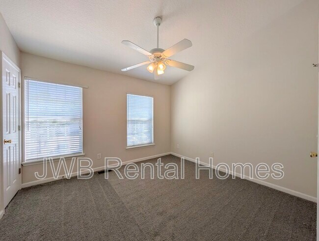 Photo - 8428 Thornbush Ct