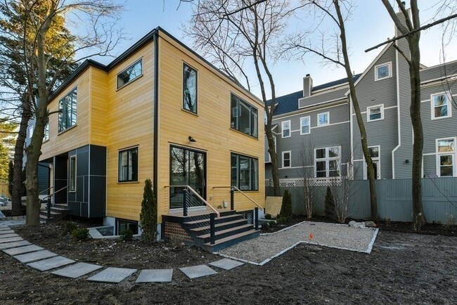 Photo - 123 Walden St Unit 123