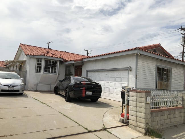 Apartments For Rent Near East Los Angeles College In Monterey Park Ca Photo 117 S Orange Ave
