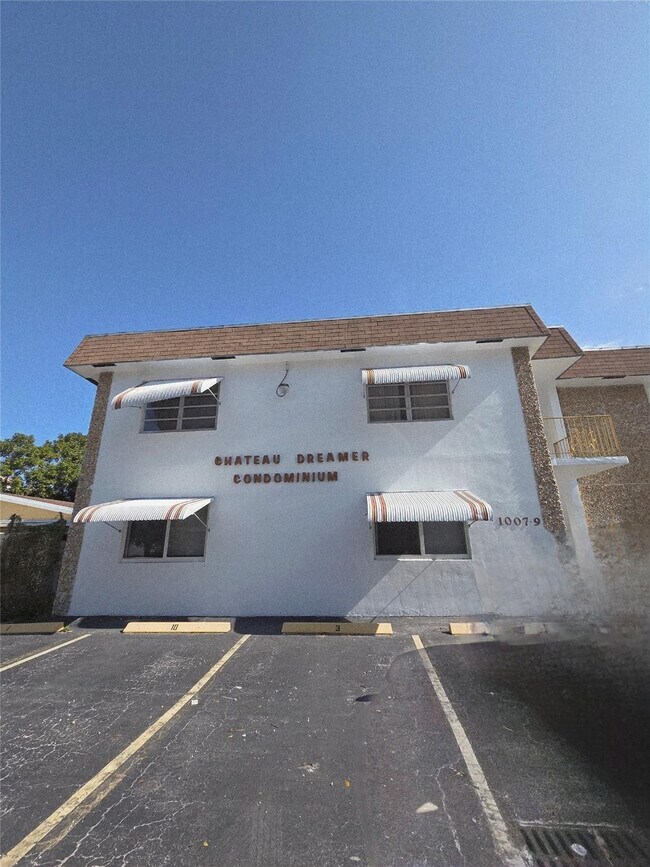 Building Photo - 1007 N 19th Ave Unit 4