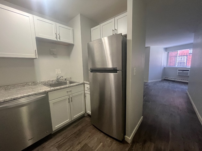 Photo - 2545 N Cramer St Unit 104