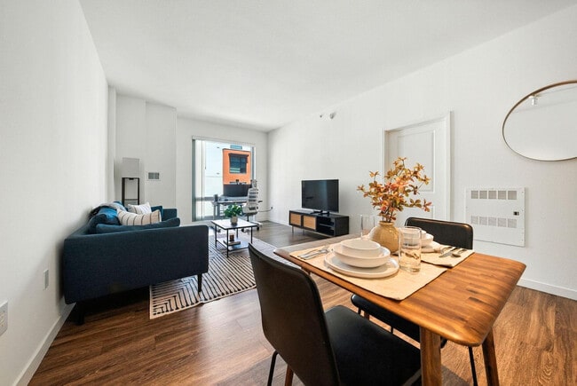 Photo - 1201 4th St Unit FL5-ID1297791P