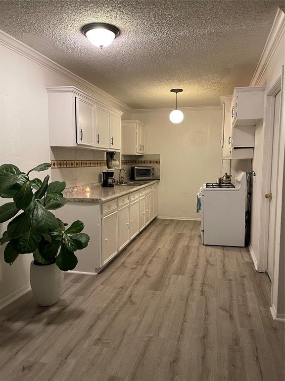 Photo - 6101 Maywood Dr