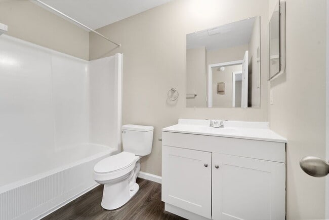 Photo - 11355 Goddard Rd