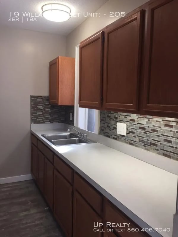 Photo - 17-21-21 Willard St Unit 19-103