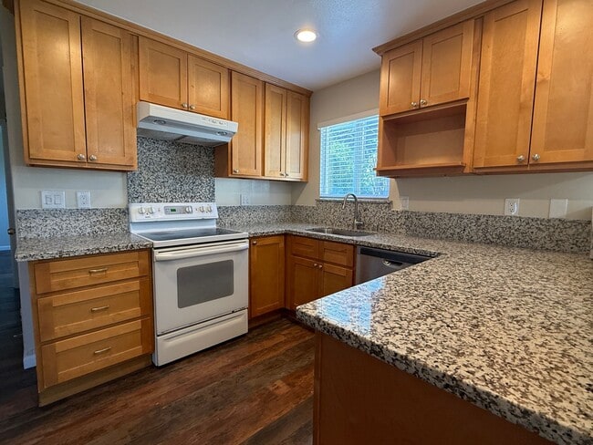 Photo - Spacious 5 bedroom 2.5 bath home in San Jose