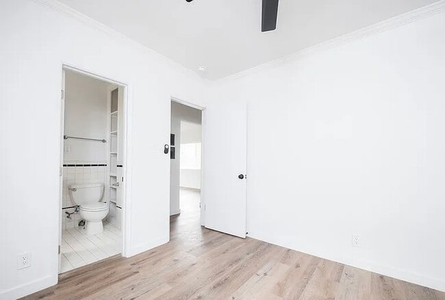 Photo - 27992 Celia Rd