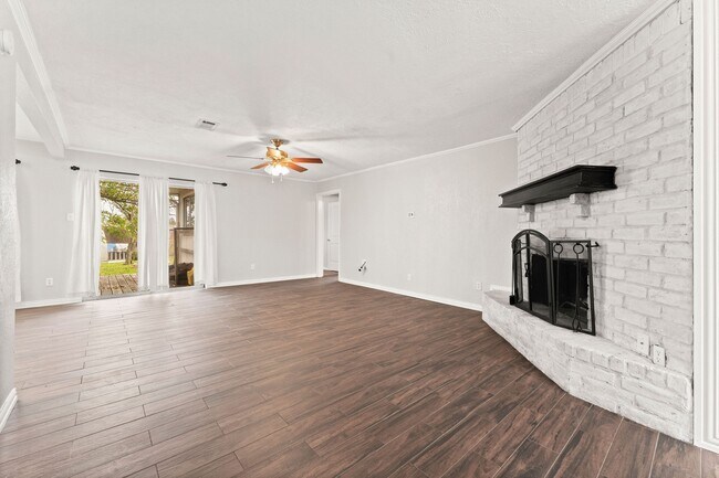 12730 Lake Conroe Hills Dr