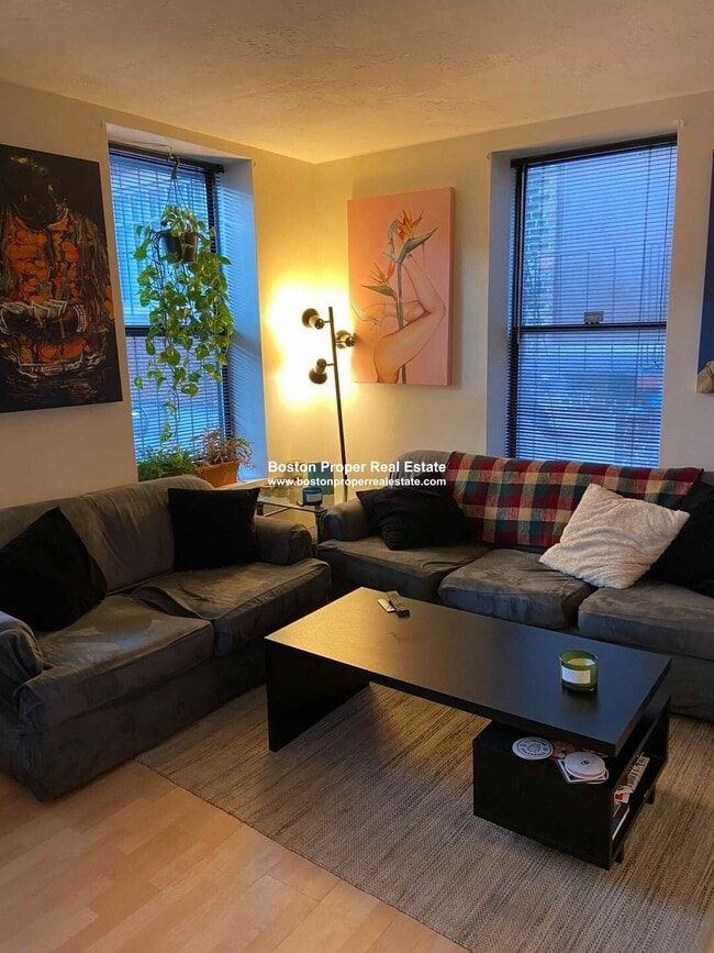 Photo - 5 Grove St Unit 2