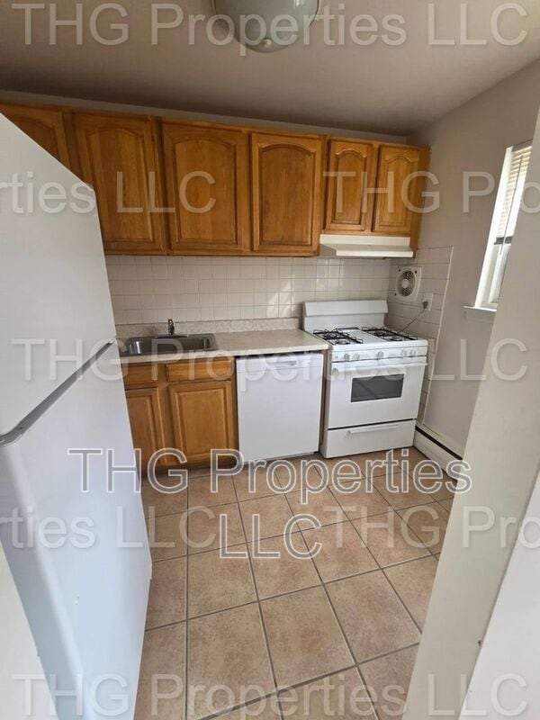 Building Photo - 27-55 Green Street APT# 53A Unit # 53A