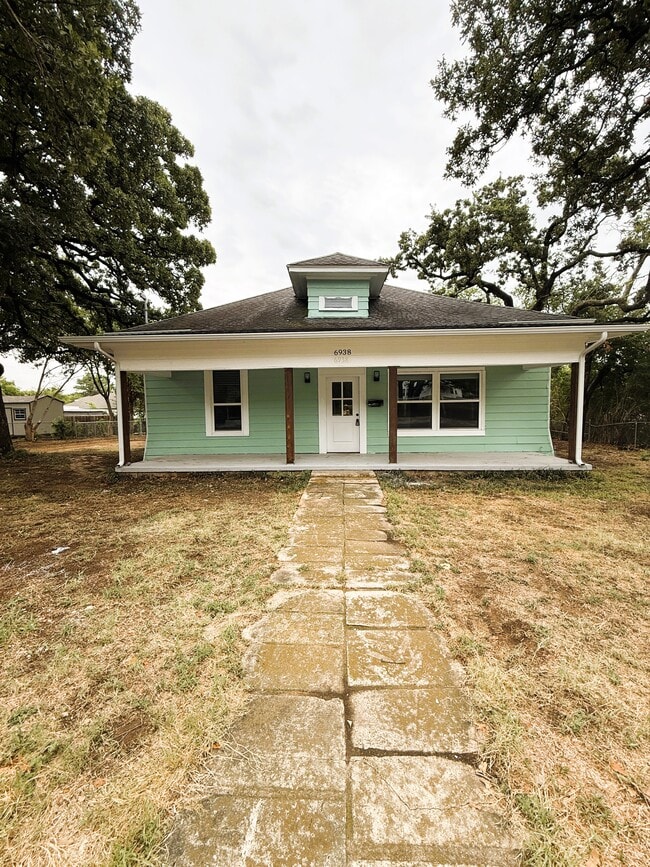 Building Photo - 6938 Craig St Rental