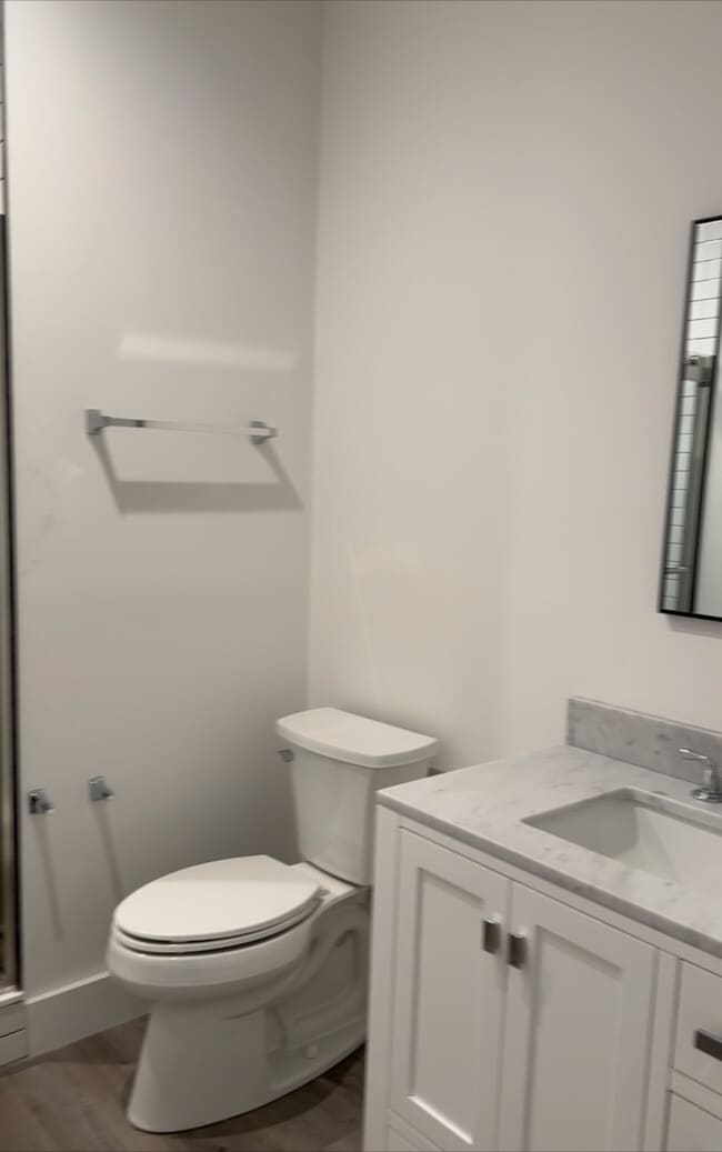 Photo - 528 Black Rock Tpke