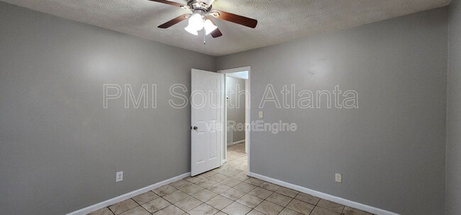 Photo - 107 Spring Ct