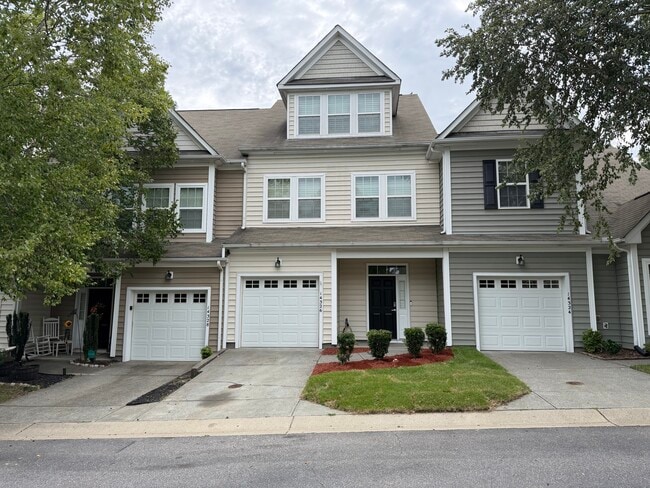 Building Photo - 14326 Foxcroft Rd