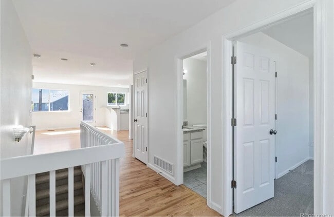 Photo - 864 W 96th Pl