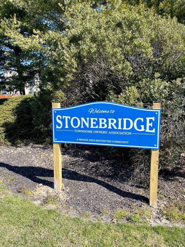 Welcome to Stonebridge Townhomes! - Welcome to Stonebridge Townhomes!