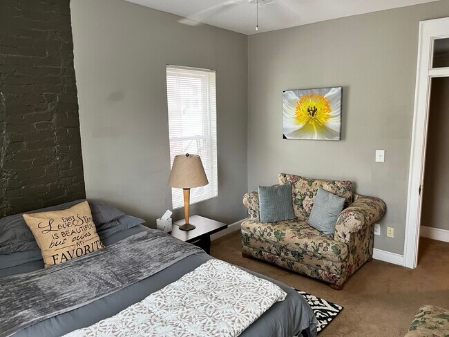 Photo - 2026 N 4th St